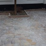 Terrasse en pavé pierre bleue et autre par ABC Paysage dans le Nord Pas de Calais près de lille