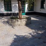 Terrasse en pavé pierre bleue et autre par ABC Paysage dans le Nord Pas de Calais près de lille